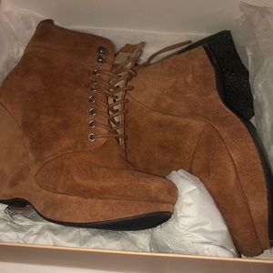 BRAND NEW BOOTIES